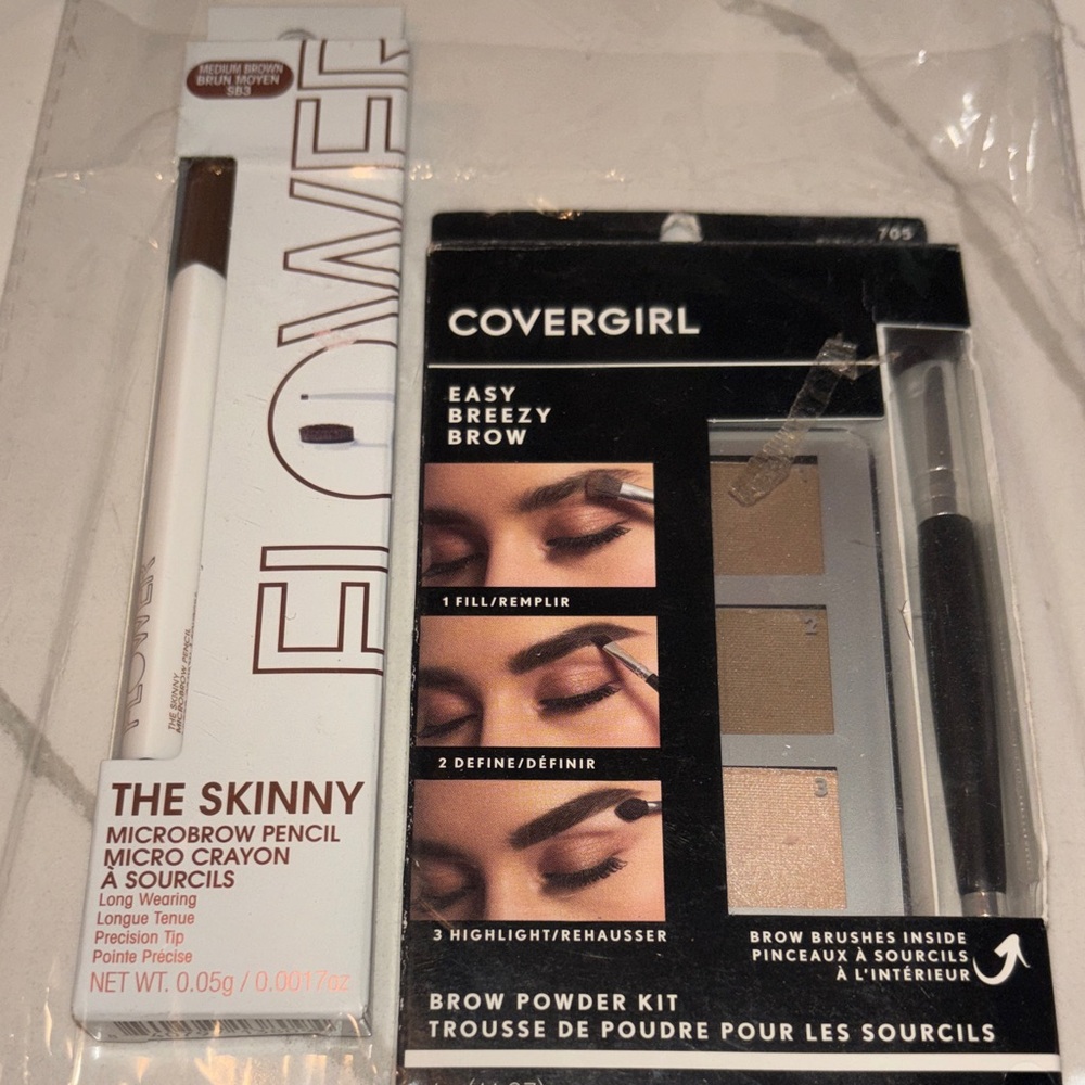COVERGIRL Easy Breezy Brow Kit with Flower Microbrow Pencil